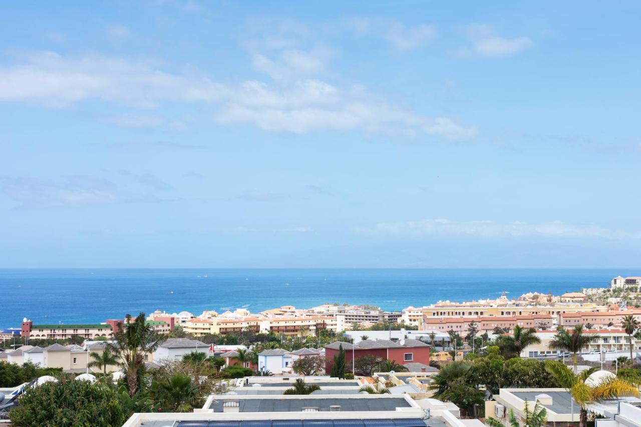 Beautiful Ocean-view Town House Vakantiehuis Adeje